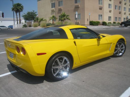 Chevrolet Corvette Coupe C6 LS3, schräg von der Seite