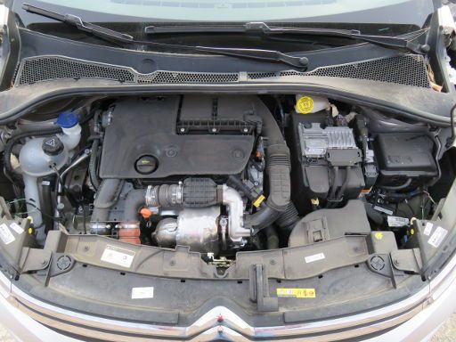 Citroën C3 BlueHDI 75 S&S Feel, 1.6 Liter HDI Diesel Motorraum