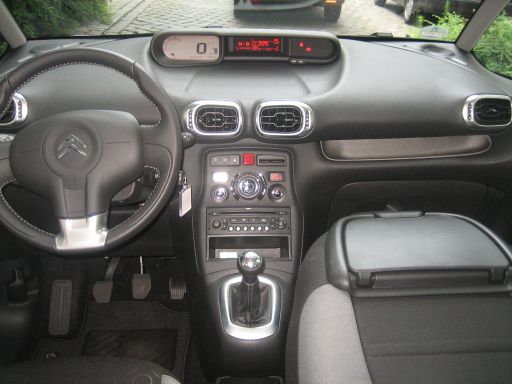 Citroën C3 Picasso, Armaturen