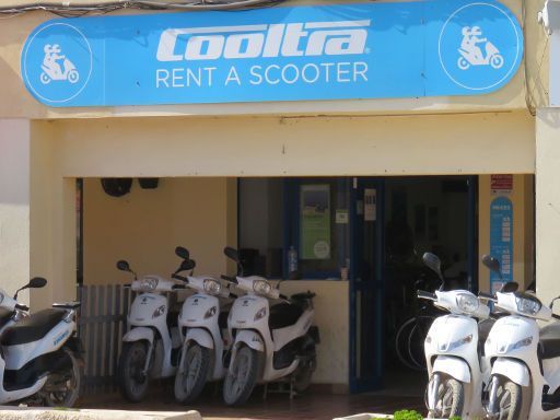 Cooltra®, Motorroller Vermietung, Spanien, Büro am Hafen Formentera