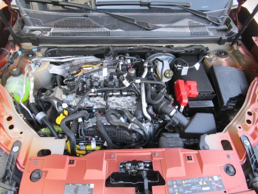 Dacia Bigster Journey 1.2 Liter Mild Hybrid, Motorraum
