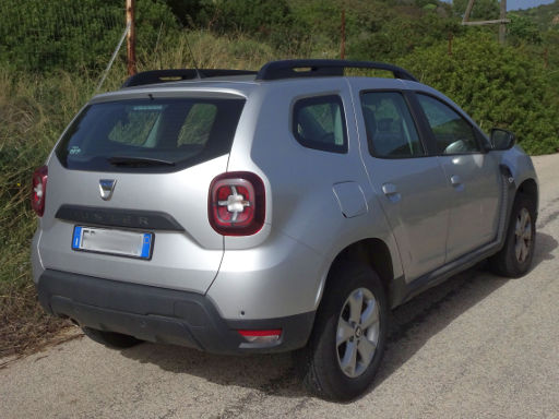 Dacia Duster II Comfort dCi 110 2WD , Ansicht von hinten / Seite