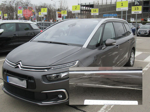 dollar.™, Deutschland, Citroën C4 SpaceTourer mit Vorschaden Schweller hinten rechts