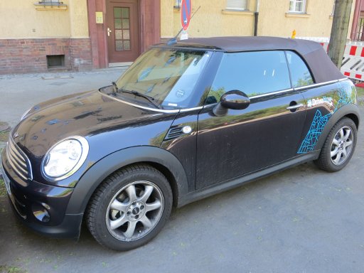 DriveNow MINI Cabrio ICED CHOCOLATE METALLIC