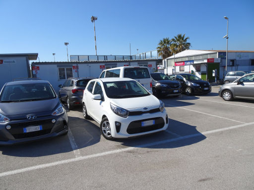 Ecovia Rent, Italien, Rückgabe auf dem Parkplatz