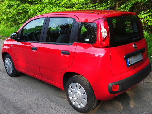Fiat Panda Typ 312 Modelljahr 2018, 1.2 Liter, Ansicht von hinten / Seite