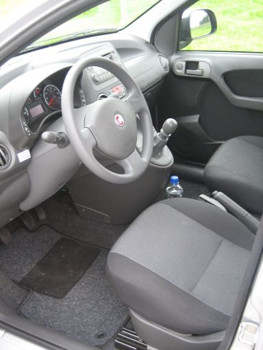 Fiat Panda Benziner im September 2010, Innenraum Fahrersitz