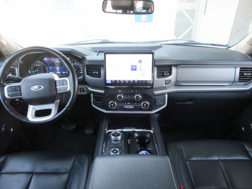 Ford Expedition XLT, 3.5 l, 2022, Armaturenbrett