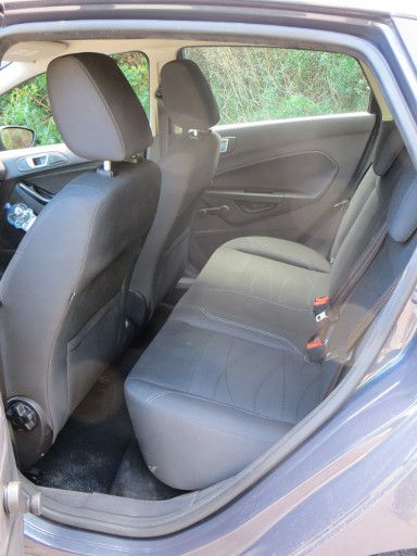Ford Fiesta 1,25 l 60 kW Benzinmotor, Innenraum hinten
