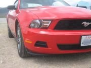 Hertz, Ford Mustang Convertible V6, im April 2010, Ansicht von vorne