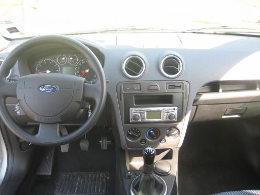 Ford Fusion Benziner, Innenraum