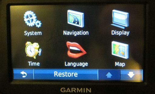 Garmin nuvi(R) 40, Navigation, Hauptmenü Einstellungen im Nachtmodus