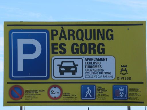 Gobycar Rent a car, Ibiza, Spanien, kostenloser Parkplatz Es Gorg bei Ibiza Stadt