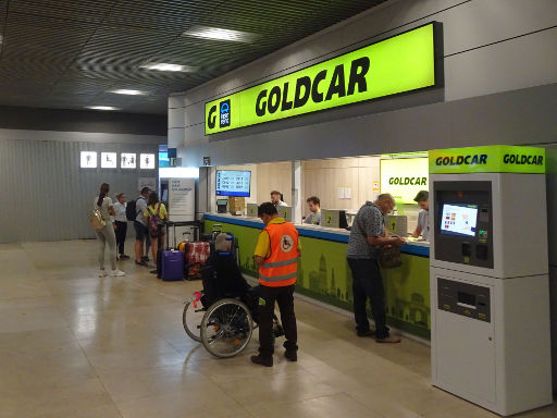 Goldcar, Goldcar Club, Spanien, Büro im Flughafen Madrid Terminal 1