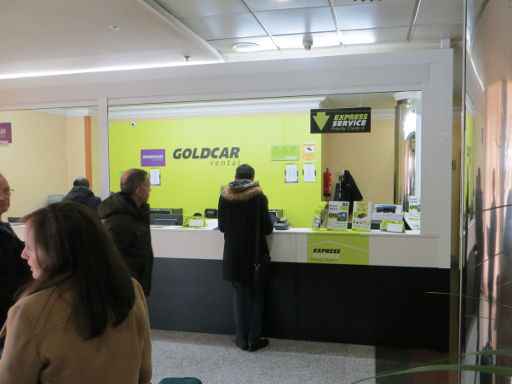 Goldcar rental & Goldcar Club, Büro im Hotel Auditorium Madrid in der Nähe vom Flughafen Madrid