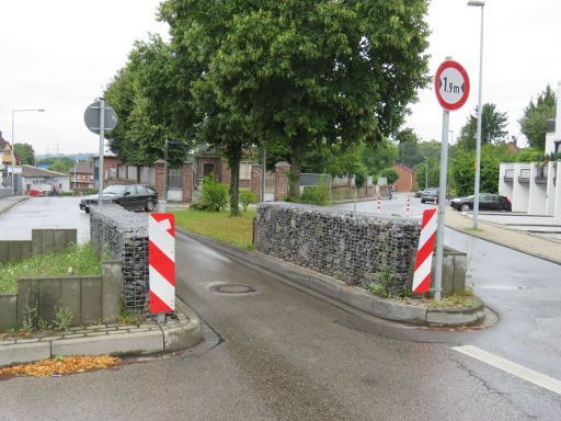 LKW Schleuse in Aachen Haaren Hergelsbendenstraße  Friedenstraße