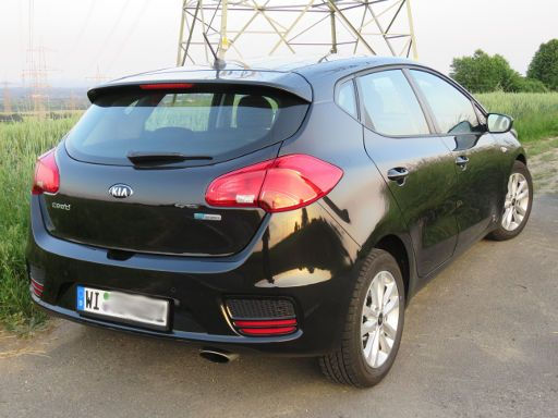 Kia cee’d 1.4, Ansicht von hinten / Seite