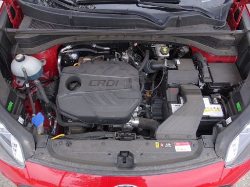 Kia Sportage Vision 1.6 CRDi 100 kW, Motorraum mit 1.6 Liter CRDi 4 Zylinder Motor