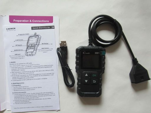Launch CR 3001 OBD 2 Diagnosegerät, Lieferumfang mit Diagnosegerät, Bedienungsanleitung und USB Verbindungskabel