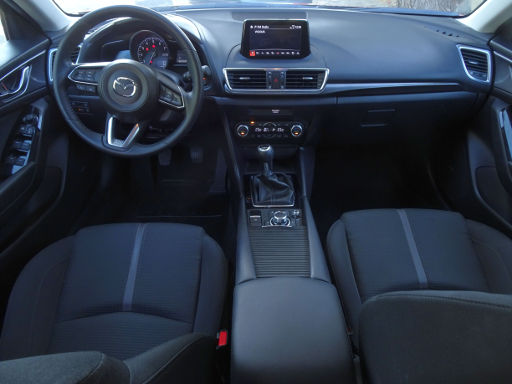 Mazda 3 Skyactiv-G 2.0, Armaturenbrett