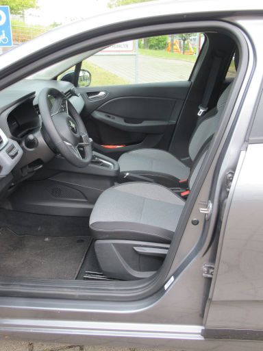 Mitsubishi Colt, Innenraum Fahrer und Beifahrer