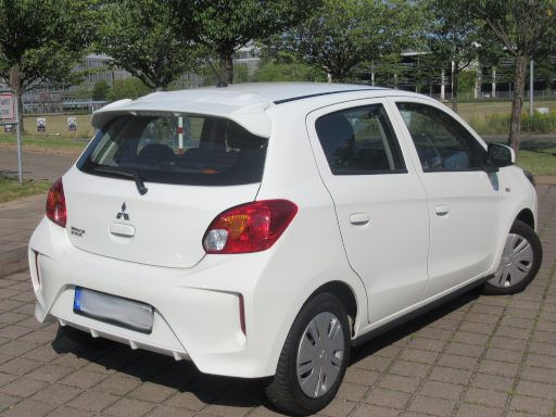 Mitsubishi Space Star, Ansicht von hinten / Seite