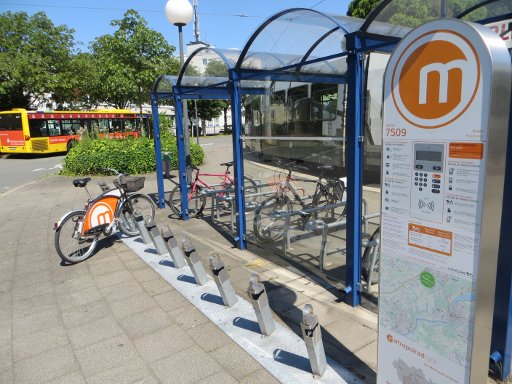 metropolradruhr Station 7509 mit gesperrtem Rad