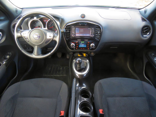 Nissan Juke, F15 D D0 1.5 Liter dCi, Armaturenbrett / Innenraum