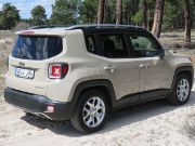 Jeep® Renegade, Ansicht von hinten