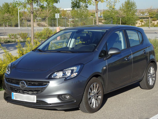 Opel Corsa 1.4 LPG Ecotec, Ansicht von der Seite / vorne