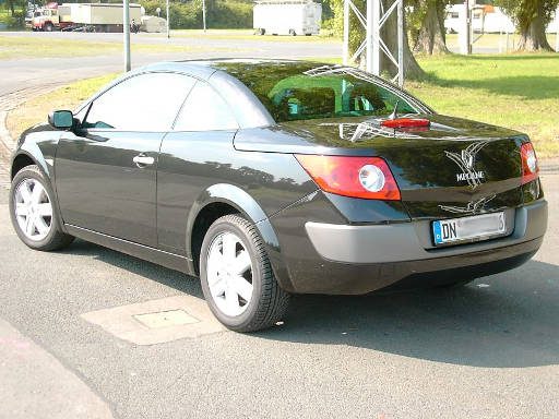 Renault Mégane CC, Ansicht geschlossenes Dach von hinten / Seite