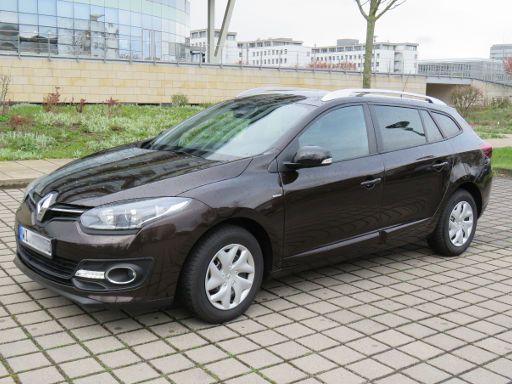 Renault Mégane Grandtour Energy dCi 110 Start & Stop, Ansicht von vorne / Seite