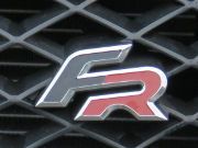 SEAT Ibiza, Typ 6J, EcoTSI 1.0 Liter, Kühlergrill mit FR Emblem