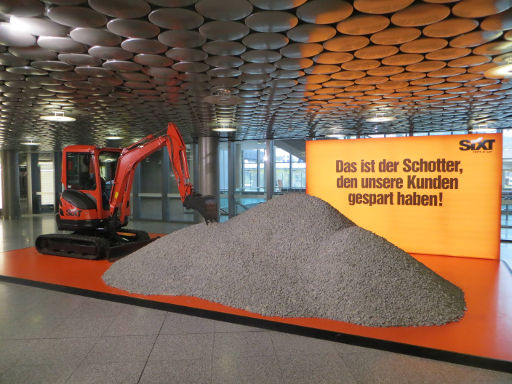 Sixt rent a car Deutschland Werbung auf dem Flughafen Hannover im Februar 2015