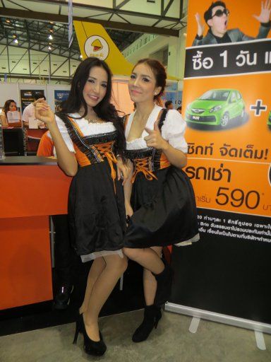 SiXt Thailand auf der Thai Teaw Thai Reisemesse in Bangkok November 2013