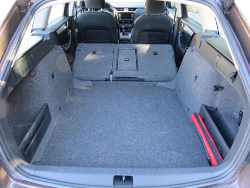 Škoda Octavia Combi 1.6 Liter TDI Diesel, Kofferraum mit geteilt umklappbaren Rückenlehnen