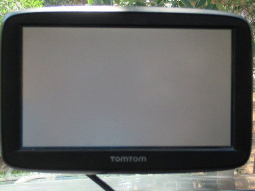 TomTom START 52 Europe 45 L&auml;nder Navigation, Bildschirm grau im Juni und Juli 2026