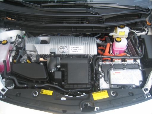 Toyota Prius 3 Hybridfahrzeug, Motorraum