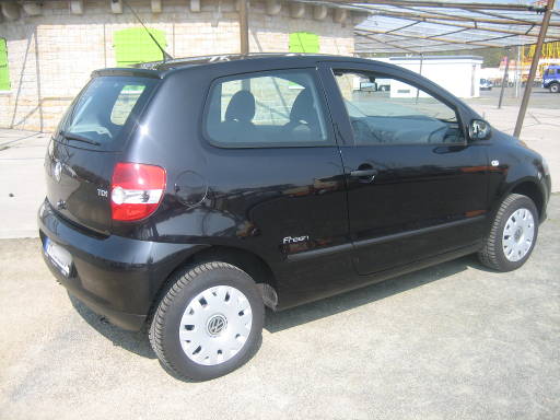 Volkswagen Fox 1.4 Liter Diesel, Ansicht von hinten / Seite