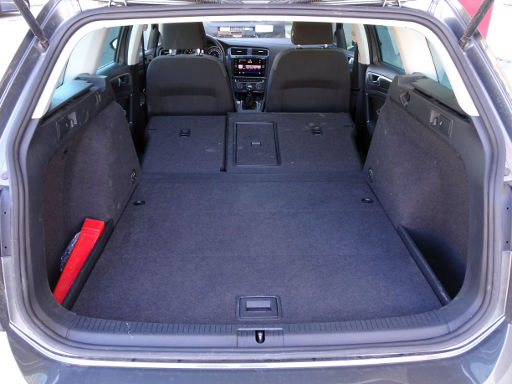 Volkswagen Golf Variant Trendline 1.4 TSI, Kofferraum mit geteilt umgeklappter Rückenlehne