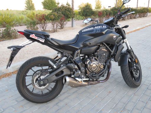 YAMAHA MT–07, 35 kW, Ansicht von der rechten Seite