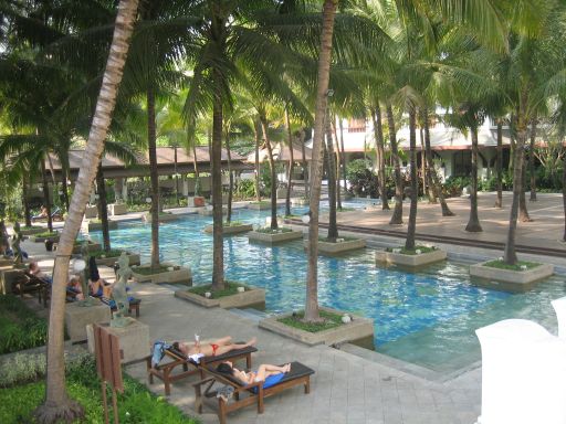 Nikko Royal Lake, Yangon, Myanmar, Gartenanlage mit Schwimmbecken