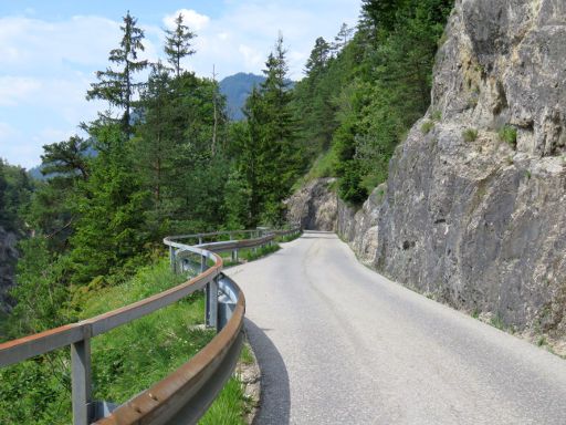 Faistenau, Österreich, Anreise über L-107 mit schmalen Straßen