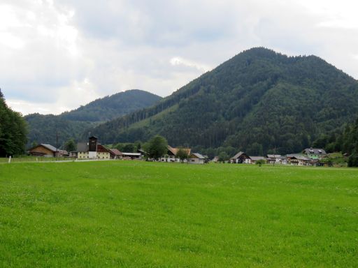 Faistenau, Österreich, Weiden und einzelne Siedlungen in der Umgebung von Faistenau