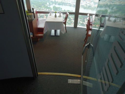 Donauturm, Wien, Österreich, Turmrestaurant mit beweglichen Fußboden