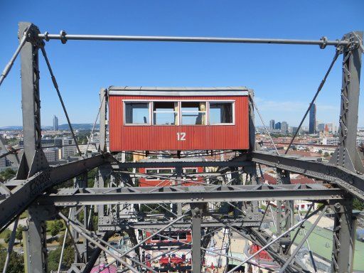 Wiener Riesenrad, Wien, Österreich, Waggon am höchsten Punkt