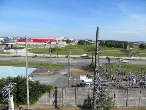 Tune Hotel, Angeles City, Philippinen, Zimmer 506 Ausblick aus dem Fenster