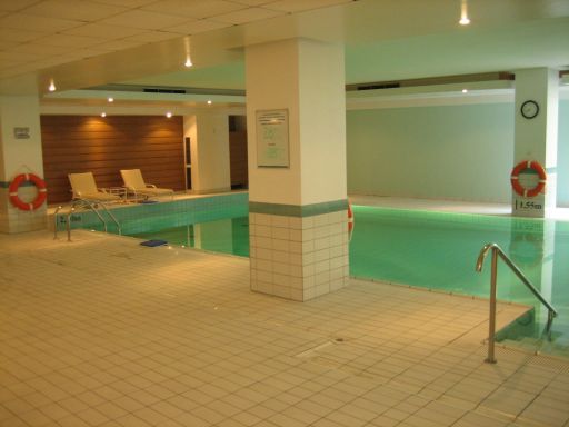 Novotel Kraków Zentrum Krakau, Polen, Schwimmbecken, Whirlpool, Fitness