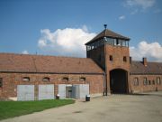 Haupteingang Birkenau, Konzentrationslager, Auschwitz Birkenau, Oświeçim,Polen