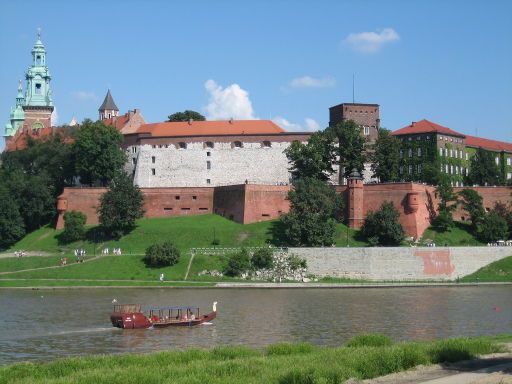 Königsschloss Wawel, Krakau, Polen, Weichsel im Hintergrung Wawelhügel mit Schloss und Kathedrale